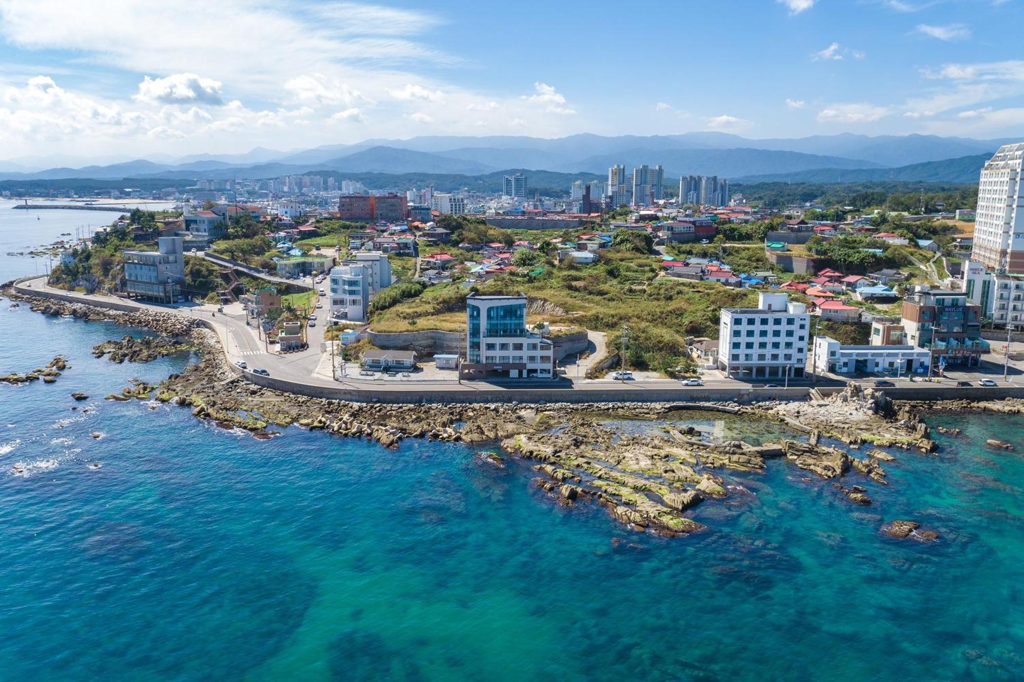 Gangneung Hue Pension Ocean View, Spa, Couple Bagian luar foto